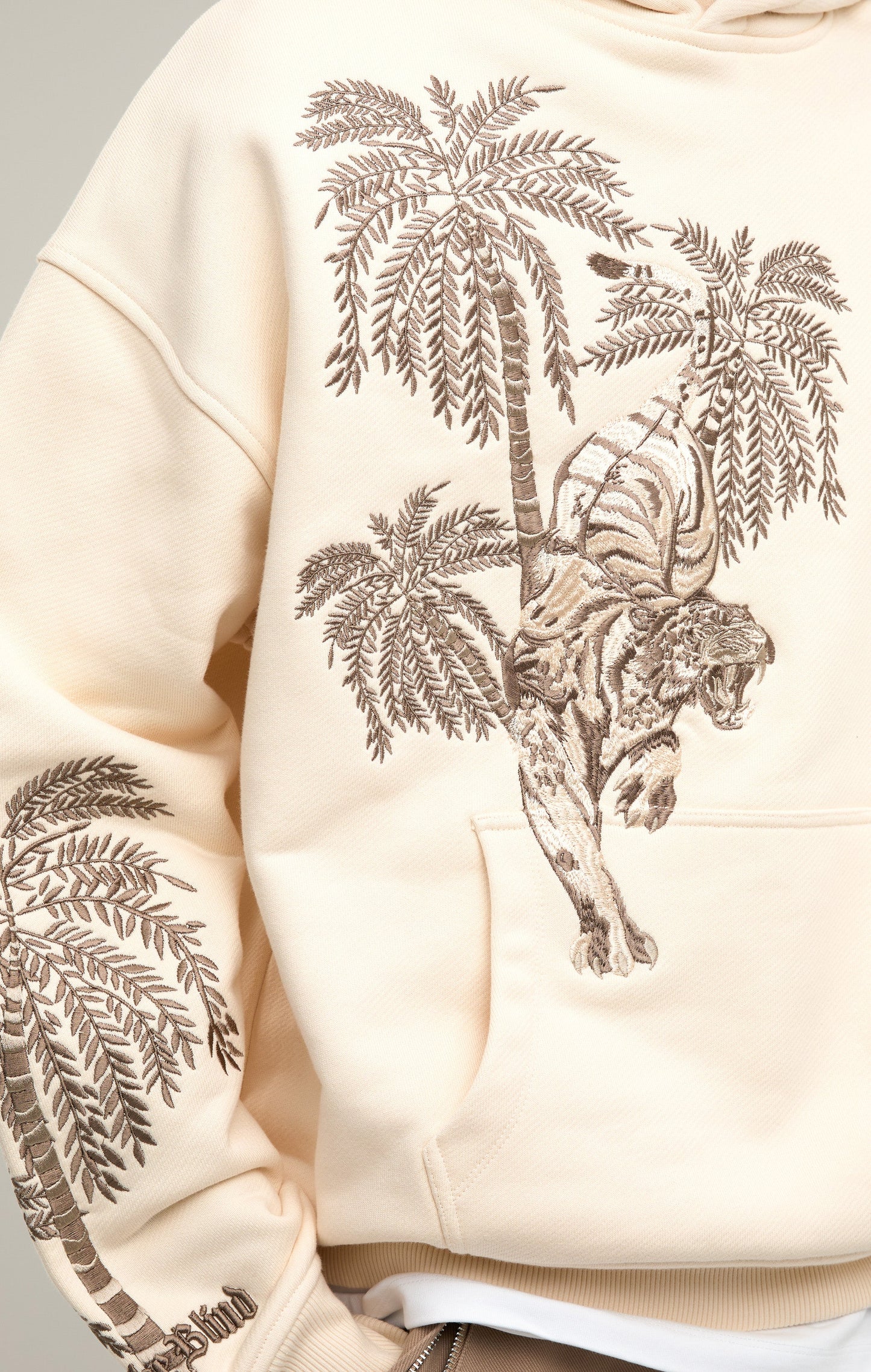 SANDSTORM TIGER HOOD