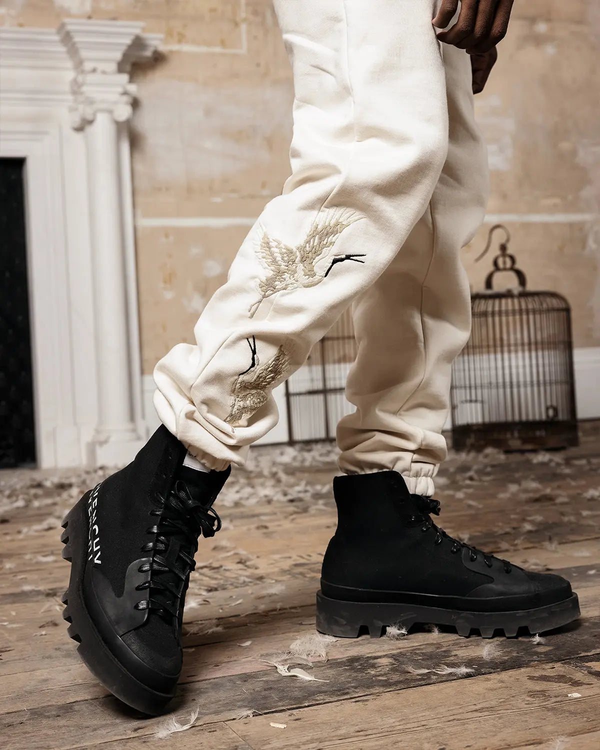Beige Heron Sweatpants - ONLY THE BLIND™